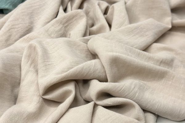 Плательная ткань Аделина жатка Бежевая